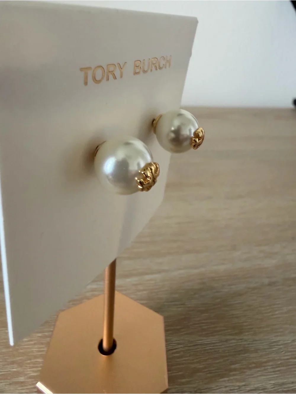 Accessories subcategory classification